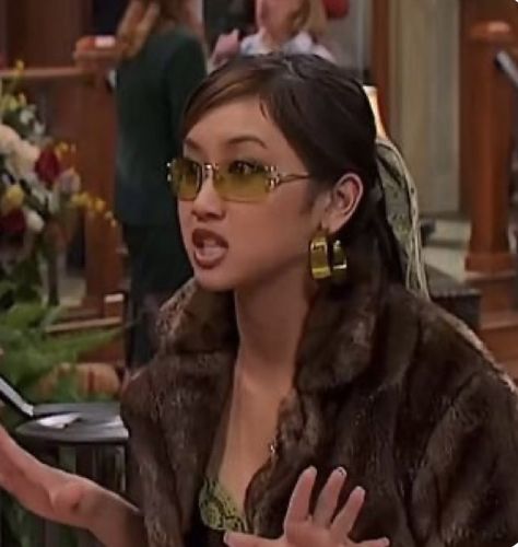 Brenda Song 2000s, London Tipton Aesthetic, London Tipton Outfits, London Tipton, Brenda Song, Suite Life, The Embrace, Girls World, Disney Girls