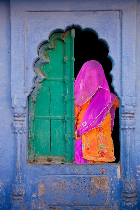 Yoga Studio Design, Veiled Woman, Indian Colours, India Style, India Colors, Orange And Pink, Rajasthan India, Beautiful Doors, Jodhpur