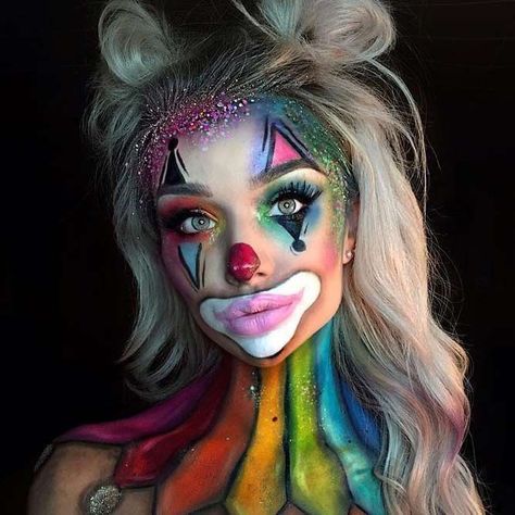 Makeup Zombie, Makeup Clown, Fantasy Make-up, Halloween Make-up Looks, Holloween Makeup, Make Up Designs, Clown Halloween, Halloween Clown, Halloween Makeup Inspiration