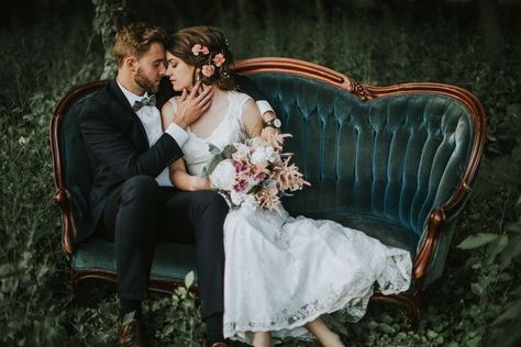 Loveseat photo Vintage Sofa Photoshoot, Photography Notes, Seated Poses, Blue Couch, Couples Posing, Velvet Couch, Wedding Picture Poses, Pennsylvania Wedding, Bad Idea