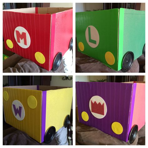 Cardboard Go Kart, Cardboard Box Mario Kart, Mario Cart Box Car, Mario Kart Box Car Diy, Mario Kart Box Car, Mario Kart Cardboard Car Diy, Mario Wagon Costume, Mario Box Car, Diy Mario Cart Wagon