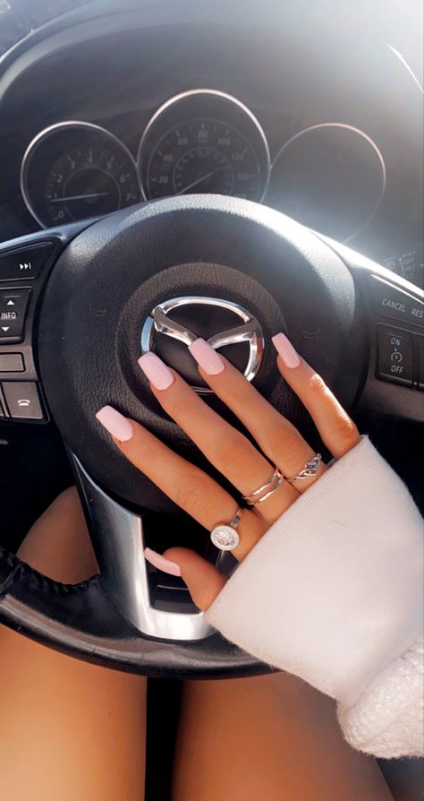 Light Pink Nails Tapered Square, Light Colour Acrylic Nails, Medium Pink Coffin Acrylic Nails, Fake Nails Medium Length, Acyrilics Nails Medium Length, Light Pink Coffin Acrylic Nails Medium, Nice Basic Acrylic Nails, Nails Plan Color, Back To School Nails Medium Square