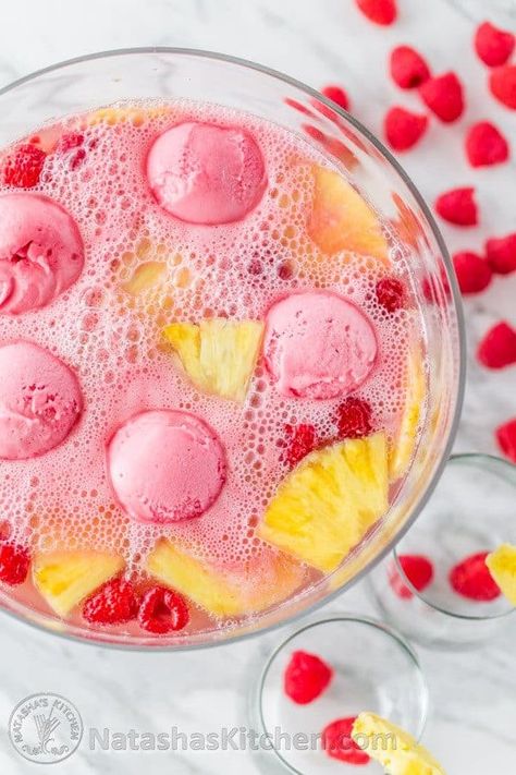 Sorbet Punch, Punch Party, Sherbet Punch Recipes, Summer Drinks Nonalcoholic, Sherbet Punch, Valentines Brunch, Baby Shower Punch, Raspberry Sherbet, Party Punch Recipes