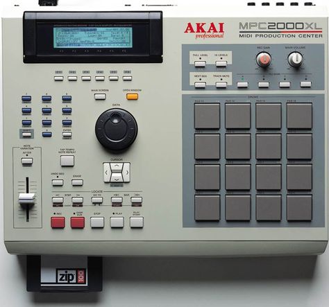 Cultura Hip Hop, Vintage Synth, Akai Mpc, Music Machine, Home Recording Studio, Music Tech, Home Studio Music, Studio Gear, Studio Equipment