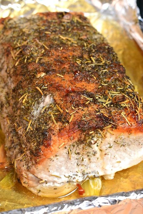 Garlic Pork Loin - Will Cook For Smiles Pork Lion Recipes, Oven Roasted Pork Loin, Cooking Pork Loin, Pork Loin Recipes Oven, Pork Roast In Oven, Pork Loin Roast Recipes, Roasted Pork Tenderloins, Pork Roast Recipes, Pork Loin Recipes