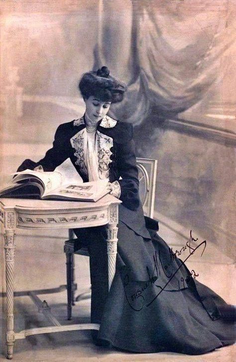 Consuelo Vanderbilt Consuelo Vanderbilt, Victorian Life, Bijoux Art Nouveau, Gibson Girl, Vintage Couture, Movie Costumes, Edwardian Era, Edwardian Fashion, Vintage Portraits