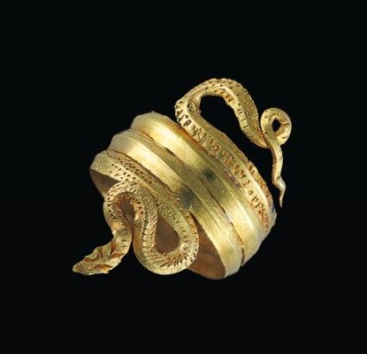 Ancient Rings, Two Snakes, Ancient Roman Jewelry, Ancient Greek Jewelry, Snake Rings, Ancient Jewels, Hellenistic Period, Roman Jewelry, Ancient Jewellery