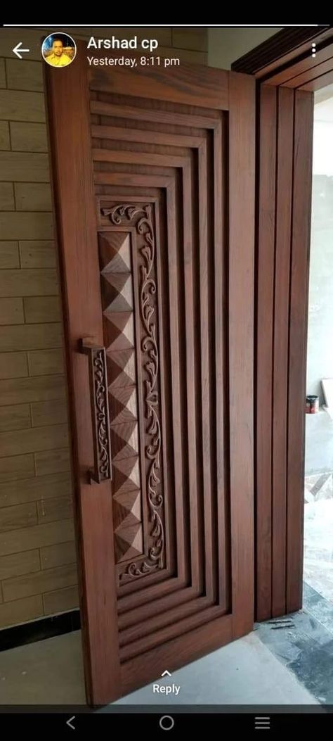 Main Door Design Wooden Modern, Modern Front Door Indian, Wooden Single Main Door Design Latest, Indian Main Door Designs Teak Wood, Front Door Ideas Indian Style, Main Door Latest Design, Door Design Modern Main Door, Sangwan Wooden Door Design, House Main Door Design Woods