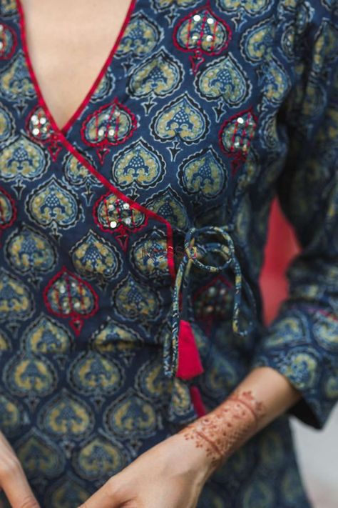 Wa287a Oxford Blue Ajrakh Kurta Closeup 2 Linen Style Fashion, Silk Kurti Designs, Angrakha Style, Fashionable Tops, Kurta Patterns, Churidar Designs, Simple Kurta Designs, Elevated Casual, Simple Kurti Designs