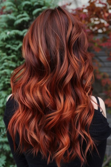 Blonde Hair Colors For Brunettes, Copper In Brown Hair, Red Hair Color Blonde Highlights, Red Hair With Copper Highlights Balayage, Brunette Copper Hair Color, Copper With Highlights Hair, Fall 2024 Hair Trends Red, Light Brunette Hair With Red Highlights, Cowboy Copper Hair With Brown