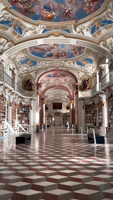 Honeymoon Destination Ideas, Beautiful Library, Library Aesthetic, Fun Places To Go, Library Decor, Dream Travel Destinations, Barbie Dream, Beautiful Places To Travel, Beautiful Buildings