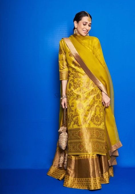 Athenic Pattern Dress, Saree To Anarkali Dress Pattern, Silk Kurti Designs, Sharara Designs, Karisma Kapoor, Indian Designer Suits, Salwar Kamiz, Traditional Indian Outfits, Indian Gowns Dresses