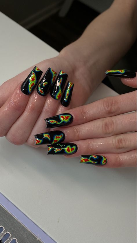 Weather Nails Art, Infrared Nails Design, Heat Signature Nails, Infrared Nails, Thermal Map Nails, Thermal Nail Art, Thermal Nails Designs, Heat Map Nails, Temperature Nails