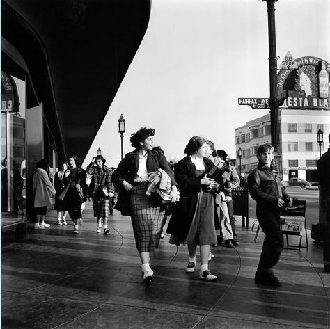 noirish Los Angeles - Page 2828 - SkyscraperPage Forum James Cagney, West Lafayette, City Photos, Vintage Los Angeles, Female Photographers, Downtown Los Angeles, Baseball Players, The Guardian, Street Photography