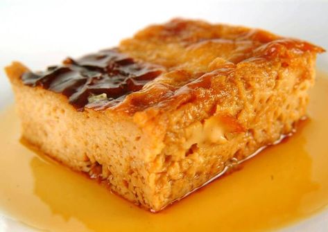 Leche asada facilísima Receta de Caren Olivera Valdivia- Cookpad Leche Asada, Chilean Recipes, Flan, Cornbread, Lasagna, Sweet Recipes, French Toast, Cheesecake, Dessert Recipes