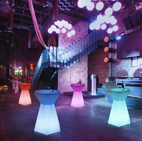 Nightclub Ideas, Havana Nights Party, Hexagonal Table, Cocktail Party Themes, Light Cocktails, Nightclub Design, Lounge Party, Colored Led Lights, Led Bar