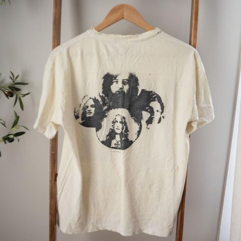 Vintage 1984 Led Zeppelin Tee

OK, so this is crazy. If you collect concert tees, I gotchu. I love LZ and it hurts my soul to sell this. It obviously has gotten a lot of love as evidenced by the photos. It's got distressed fabric and stains, but honestly it makes me love it more.

I hope it goes to someone who will really treasure it.

Condition is fair, size large

From a smoke-free, cat-occupied home