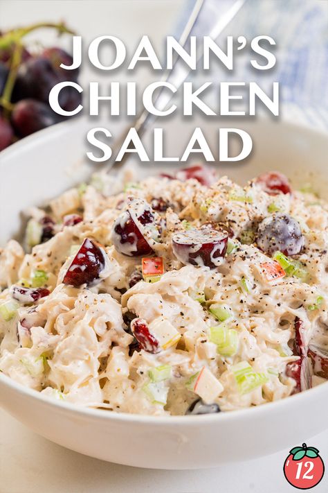 Jamaican Cabbage, Waldorf Chicken Salad, Grape Salad Recipe, Chinese Chicken Salad Recipe, Salad With Grapes, Chicken Salad With Grapes, Sandwhich Recipes, Chicken Salad Recipe Easy, 12 Tomatoes Recipes