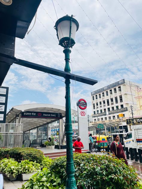 Hazratganj is main shopping center of lucknow city. Famous for clothes and local food. #lucknow #uttarpradesh #nawab #explore #travel #shopping #food #local #chikankari #kurti #outfit #jutti #chaat #minivlog #dayinthelife #market Hazratganj Lucknow Snap, Hazelnut Factory Lucknow, Chikankari Kurti Outfit, Hazratganj Lucknow Aesthetic, Lucknow Snapchat, Lucknow Snap, Lucknow Food, Lucknow Aesthetic, Lucknow Metro