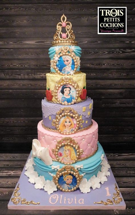 All Princess Cake Ideas, Princesses Cake Disney, Princess Small Cake, Princess Tier Cake, Princess Cake For Girls Birthday, Princesses Birthday Theme, All Princess Cake, Princess 2nd Birthday Cake, Princesses Cake Ideas