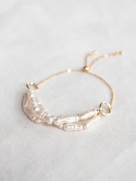 Shop Mai Phai Bracelet at Heartland Wanderer Freshwater Pearl Bracelet, White Freshwater Pearl, Women's Jewelry And Accessories, Jewelry Photography, The Glow, Bijoux Diy, Heartland, Fashion Accessories Jewelry, Women Accessories Jewelry