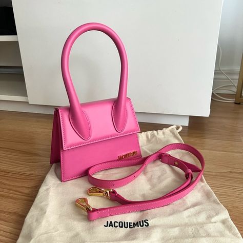 Jacquemus Le Chiquito moyen - pink with shoulder strap and dust bag Jacquemus Le Chiquito Moyen, Le Chiquito Moyen, Jacquemus Le Chiquito, Jacquemus Bag, Dust Bag, Shoulder Strap, Jewelry Watches, Best Deals, Outfit Inspo