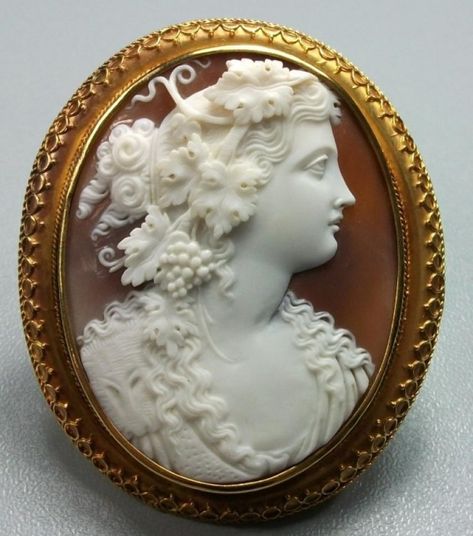 Museum Quality Bacchante Cameo Cameo Jewelry, Grape Bunch, Vintage Cameo, Cameo Ring, Cameo Brooch, Victorian Jewelry, Vintage Jewellery, Chain Pendants, Very Rare