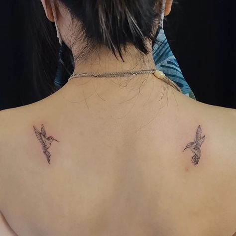 Symmetrical Hummingbird Tattoo, Hummingbird Tattoo Matching, Bird On Back Tattoo, Symmetrical Tattoo Placement, Hummingbird Wings Tattoo, Hummingbird Tattoo On Shoulder, Birds On Back Tattoo, Bird Tattoo Aesthetic, Little Shoulder Tattoos