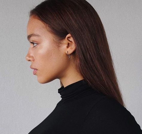 Jawline Claim, Nose Inspiration, Zahara Davis, Side Profile Woman, Perfect Side Profile, Legend Trilogy, Pretty Nose, Face References, Perfect Nose