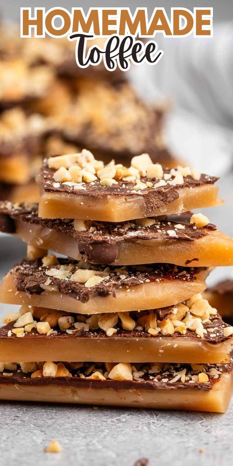 The BEST Butter Toffee Recipe ever - learn how to make homemade toffee with almonds, like English toffee you buy but better! Heath Bar Recipes, Butter Toffee Recipe, Homemade Toffee Recipe, Recipe With Almonds, Toffee Truffles, Candy Clusters, Holiday Brunch Ideas, Toffee Fudge, English Toffee Recipe