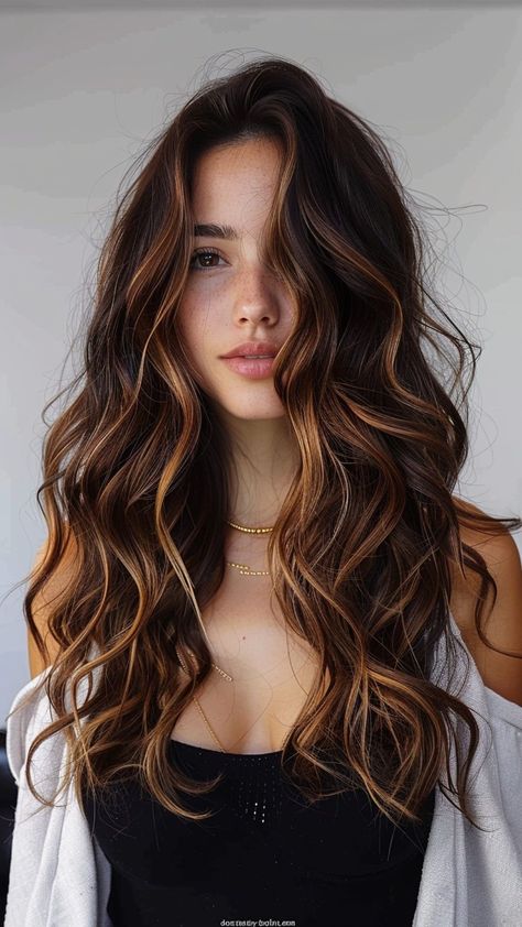 Balayage Brunette Natural Wavy Hair, Coffee Bayalage Brunette, Warm Olive Skin Tone Hair Color, Cool Auburn Hair, Summer Hair Color For Dark Hair, Medium Length Haircut For Thick Wavy Hair, Brown Hair With Copper Balayage, Warm Honey Brown Hair Balayage, Morena Hair Color Ideas