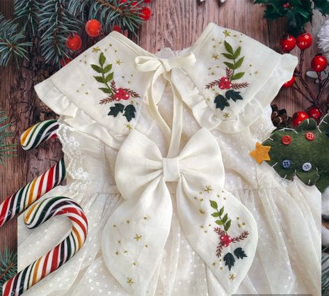 Embroidered Machine, Unique Xmas Gifts, Collar Detachable, Christmas Collar, Collar Embroidery, Winter Embroidery, Hair Bow Sets, Hair Accessories Boho, Baby Embroidery