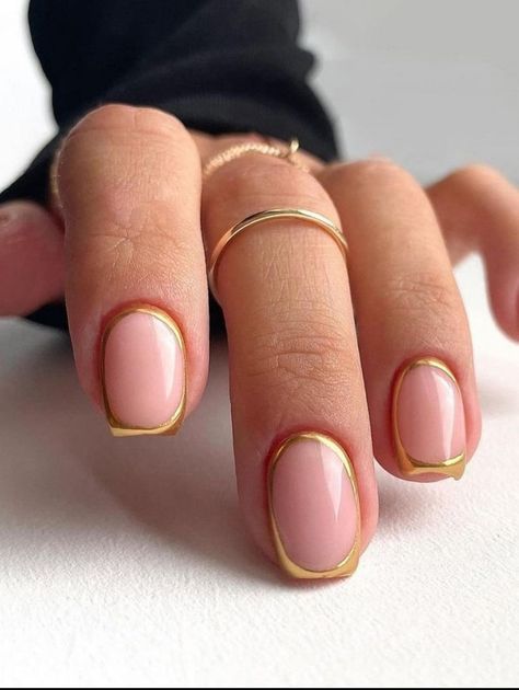 French Tip Fall Colors, Nail Color French Tip, Manicure Gold, Border Nails, Color French Tip, Cute Fall Nails, Autumn Manicure, Uk Nails, Ten Nails