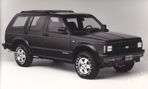 ▷ DESCARGAR Manual Chevrolet Blazer 1993 repara fallas de Motor Frenos Transmisión Sistema Electrico Fusibles GRATIS PDF Manual Blazer de Taller Chevrolet 4x4, Chevrolet S 10, Jeep Grand Cherokee Srt, Hummer Cars, Chevrolet Lumina, S10 Blazer, Gm Car, Chevy S10, Chevrolet S10