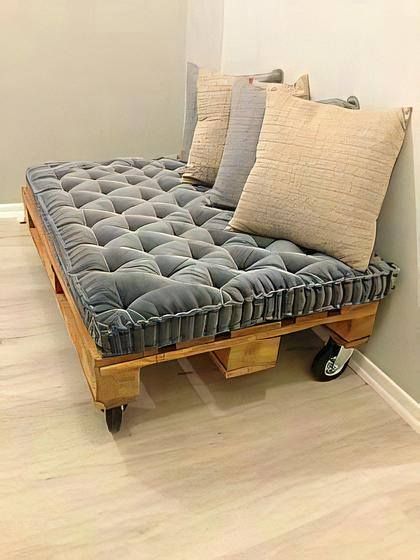 Recycled, Restored, Re-purposed, Reused Pallet Furniture Table, Hot Wheels Room, Pallet Furniture Designs, Pallet Garden Furniture, Pallet Couch, Wooden Pallet Furniture, Pallet Sofa, Guest Bedroom Decor, Diy Sofa