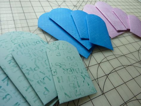 Diy Seed Packets Origami, Seed Envelope Template, Diy Seed Packet Favors, Diy Seed Envelopes, Seed Envelopes Diy Free Printable, Seed Packets Diy Free Printable, Seed Packets Diy, Diy Envelope Tutorial, Saving Envelopes