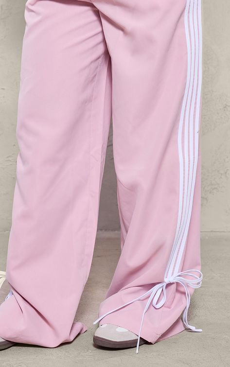 Pink Track Pants, Palazzo Pants, Comfy Fits, Bow Detail, Off Duty, Everyday Look, Track Pants, Leg Pants, Wide Leg Pants