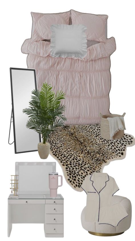 Leopard Print And Pink Bedroom, Bedroom Ideas Cheetah Print, Pink Cheetah Bedroom, Light Pink And Cheetah Bedroom, Pink Cheetah Print Room, Pink And Leopard Bedroom, Pink And Cheetah Bedroom, Cheetah Print Room Decor, Baby Pink Room Aesthetic