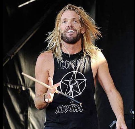 Shane Hawkins, Rip Taylor, Music Obsession, Taylor Hawkins, Female Fighter, Band Pictures, Dave Grohl, Band Members, Him Band