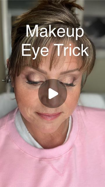 Makeup For 70 Year Olds For Women, False Eyelashes For Older Women Over 50, Makeup Looks For 50 Year Old Women, Eye Makeup For 50 Year Old Women, Make Up Over 50 Older Women Eye Makeup, How To Apply Eyeliner For Older Women, Makeup For 60 Year Old Women, Older Women Eye Makeup, Hooded Eye Shadow