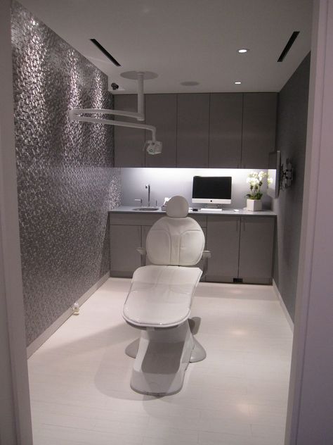 Medical Office Interior, Dental Design Interior, Design Offices, Dentist Office Design, Studio Medico, Modern Offices, Dentist Clinic, Medical Office Decor, Dental Office Design Interiors