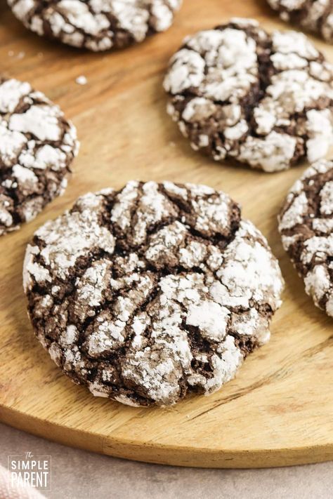 Chocolate Cool Whip, Chocolate Crackle Cookies, Cool Whip Cookies, Cool Whip Desserts, Chocolate Puff, Crackle Cookies, Chocolate Crackles, 3 Ingredient Cookies, Chocolate Crinkle