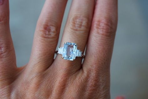 Sapphire Engagement Ring White Gold, Radiant Cut Ring, Peach Sapphire Rings, Radiant Cut Rings, Light Blue Sapphire, Minimalist Engagement Ring, Emerald Cut Rings, Rose Gold Diamond Ring, Blue Ice