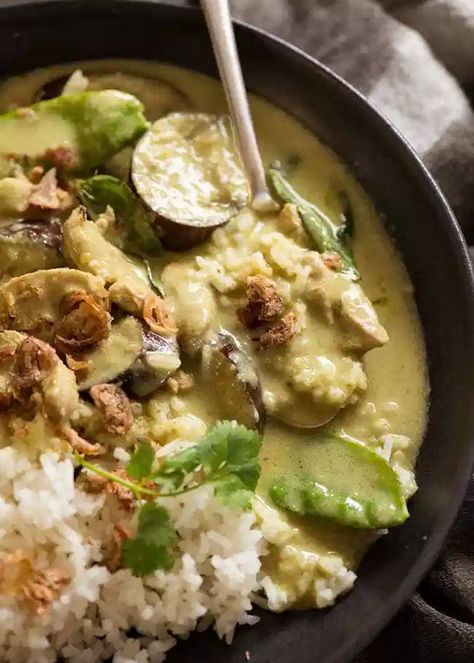 Thai Green Curry Sauce Recipe, Thai Green Curry Chicken With Eggplant, Green Curry Eggplant, Recipetineats Recipes, Green Curry Fish, Authentic Thai Green Curry, Cook Eggplant, Green Curry Recipes, Green Curry Chicken