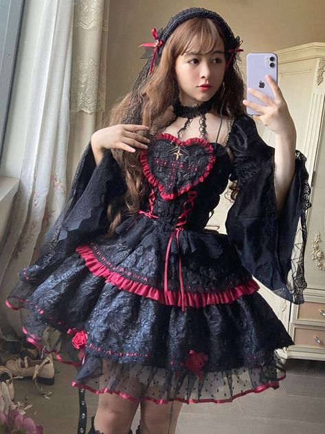 Gothic Lolita Dresses Flowers Lace Black Dresses Victorian, Witch Vampire, Neck Bandage, Dark Dress, Japanese Dress, Dark Gothic, Victorian Women, Holiday Party Dresses, Lolita Dress