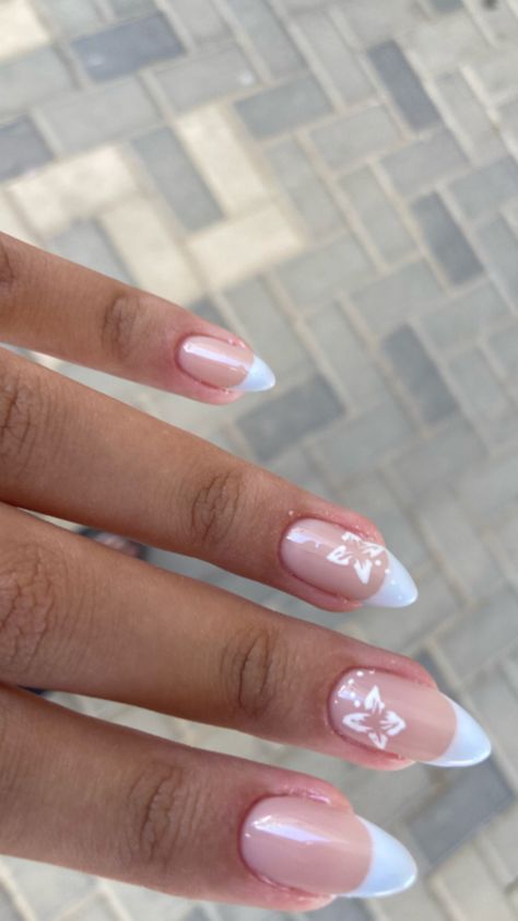 Moana flower 🌺 Fiji Nails, Moana Flower, Flower Nails, Moana, Summer Nails, Hair And Nails, Nails