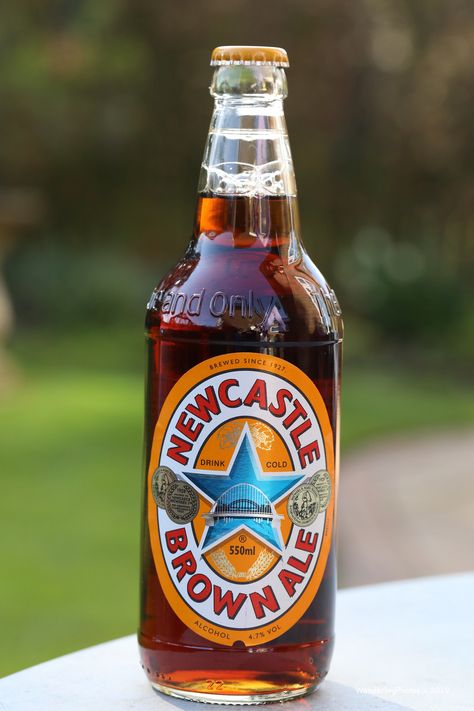 https://flic.kr/p/2g7xisj | Newcastle Brown Ale - 4.7% - Heineken/Lagunitas Company Wine Ads, Dad Painting, Half Nelson, Newcastle Brown Ale, Food Essentials, British Beer, Concrete Truck, I Like Beer, Beer Bottle Labels