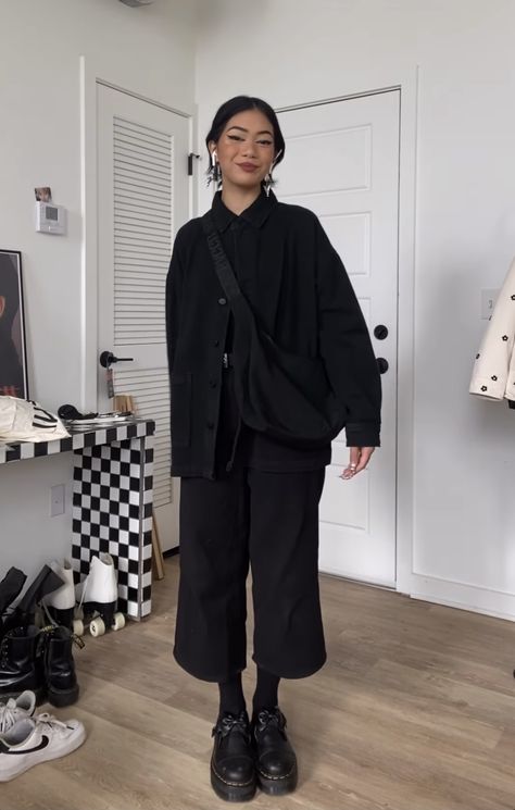 Edgy Work Outfits, Look Grunge, Look Office, Black Clothing, Looks Street Style, All Black Outfit, Mode Inspo, Professional Outfits, Business Casual Outfits