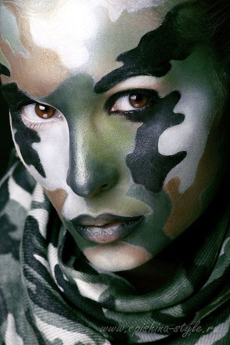 Military Makeup, Camo Makeup, Camouflage Face Paint, Face Paint Ideas, Camouflage Makeup, Camo Style, Drag Makeup, Art Tumblr, Military Girl