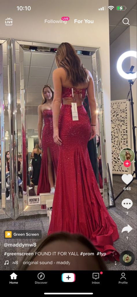 Fitted Backless Prom Dresses, Strapless Lace Prom Dress, Prom Dress For Flat Chest, Prom Dress Inspo Red, Prom Dresses Senior Year, Dramatic Prom Dresses, Iconic Prom Dresses, Strapless Red Prom Dress, Pink Sherri Hill Dress